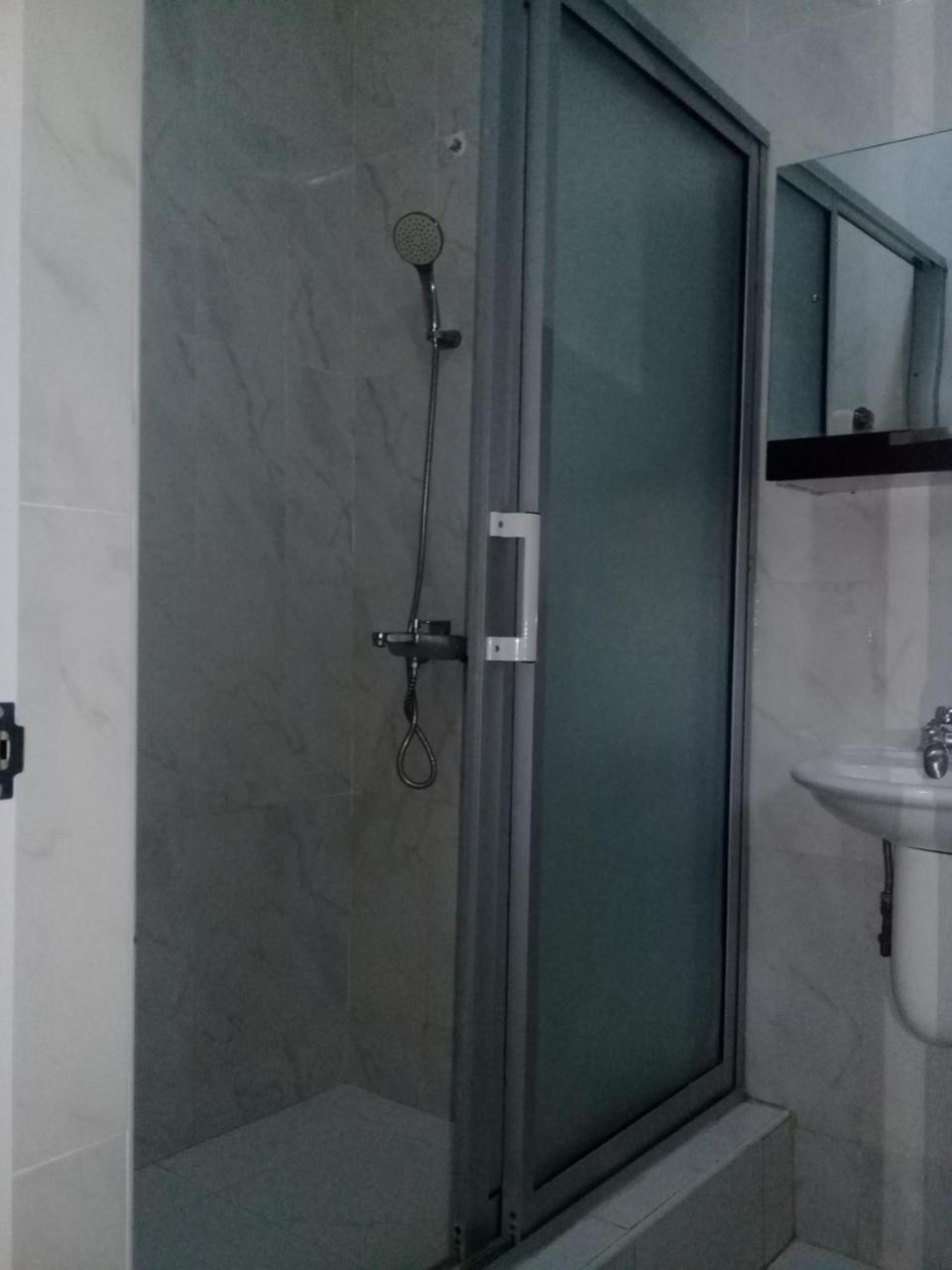 3A'S Guest House Akosombo 외부 사진