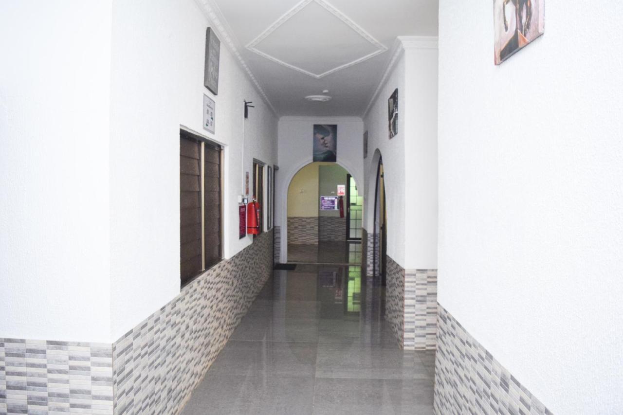 3A'S Guest House Akosombo 외부 사진